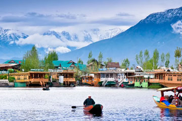 Chandigarh to Kashmir Taxi Service